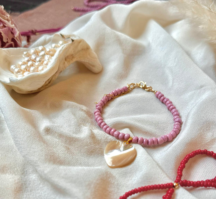 Vintage Pink Mother of Pearl Heart Charm Bracelet